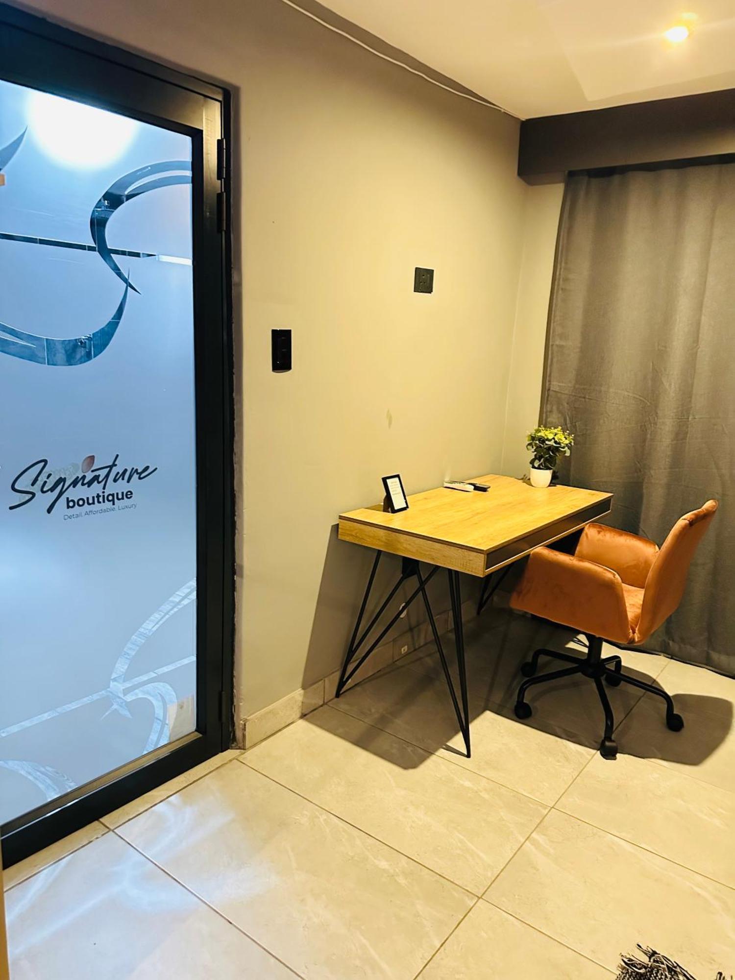 Signature Boutique Guesthouse 马翁 外观 照片